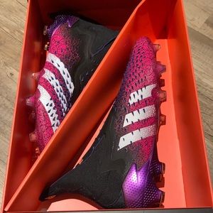Adidas Predator Freak + Firm Ground Cleats